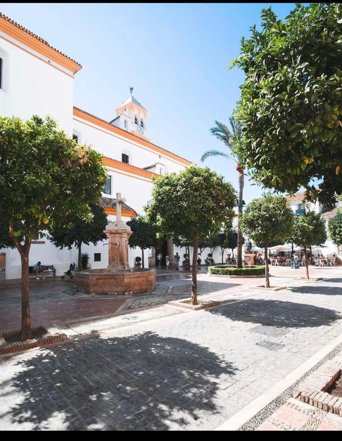 Apartamento Plaza De Los Naranjos Marbella Kültér fotó